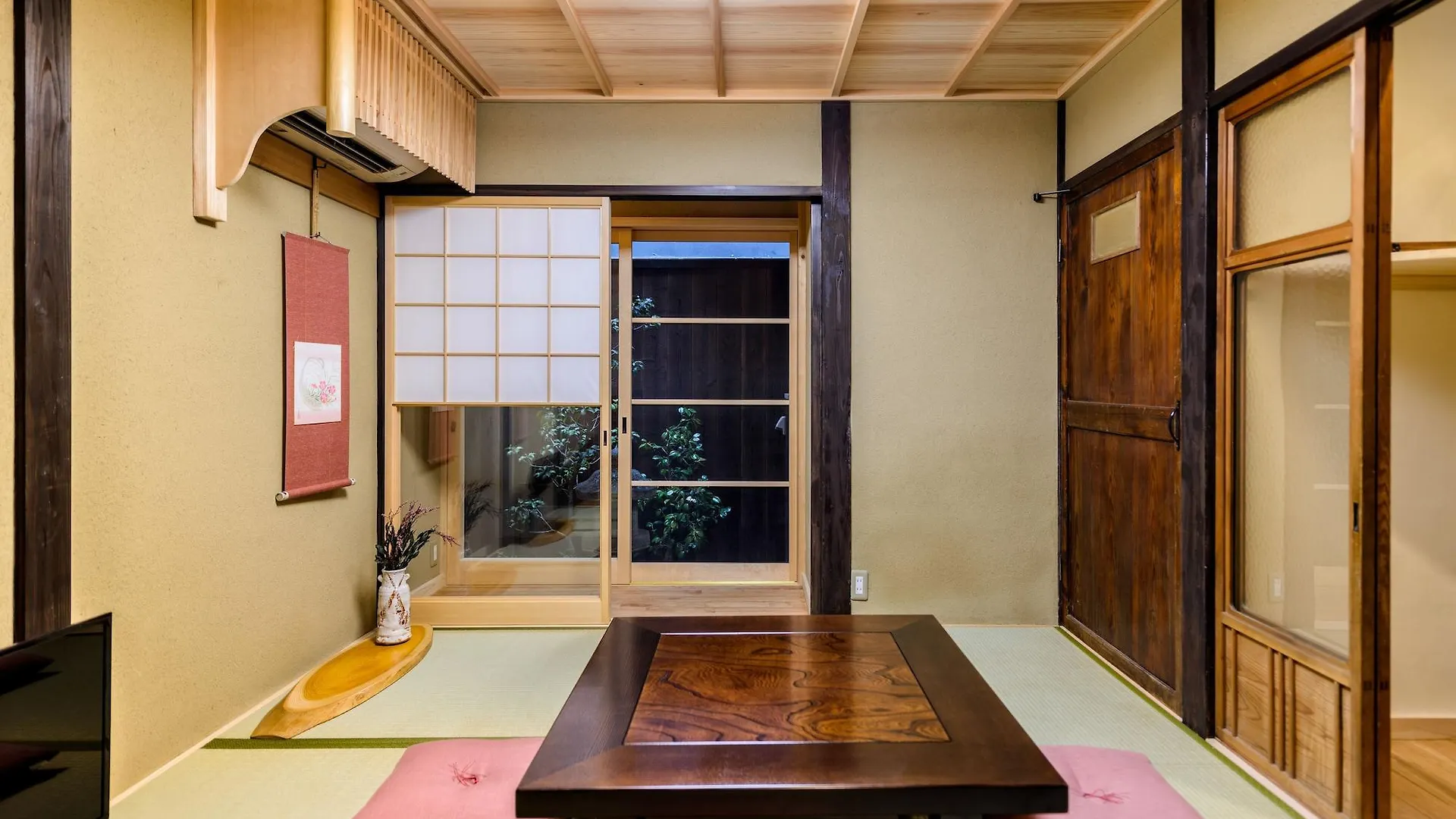 ***  Nadeshiko Shirakawa Hotel Kyoto Japan